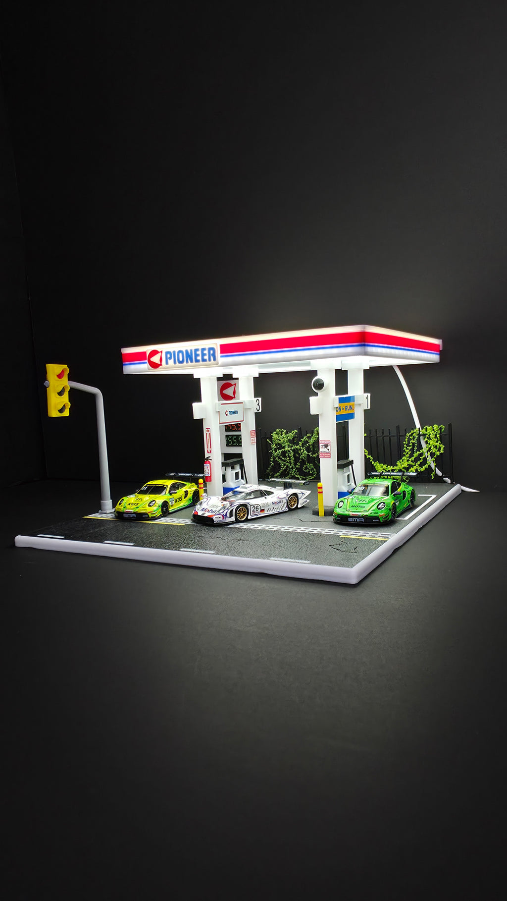 1:64 Pioneer Gas Station Diorama