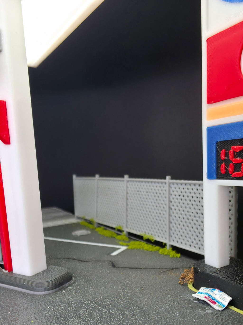 1:64 Esso Gas Station Diorama