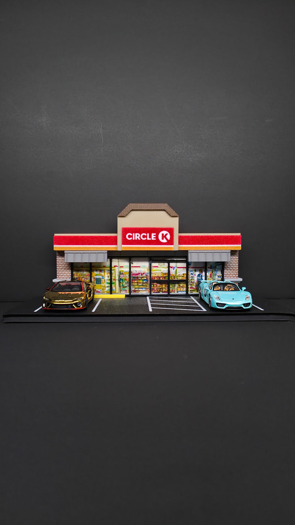 1:64 Scaled Circle K Storefront