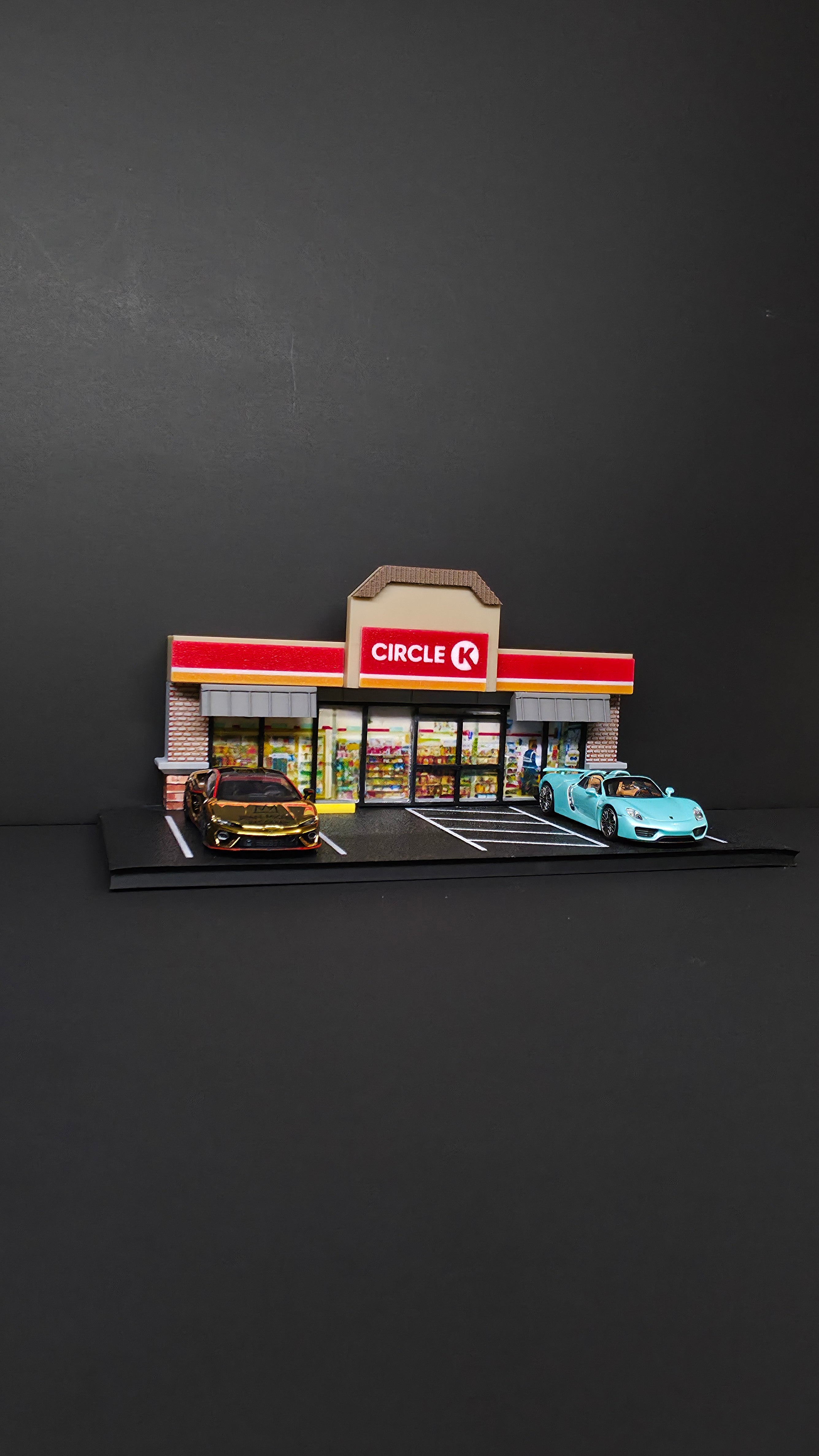 1:64 Scaled Circle K Storefront